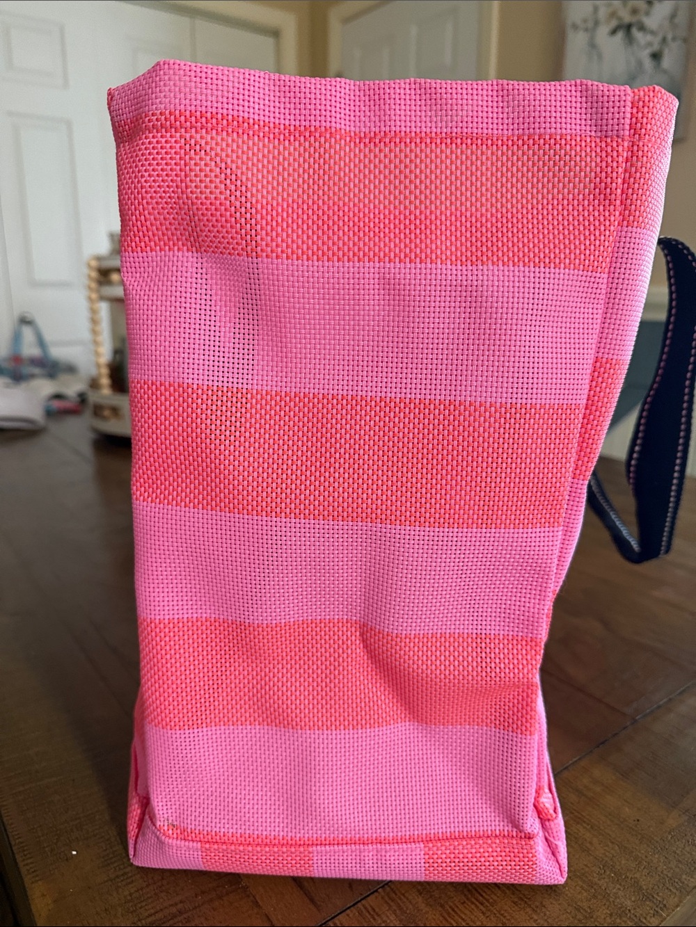 Scout Roadtripper Tote - Picture 7 of 10